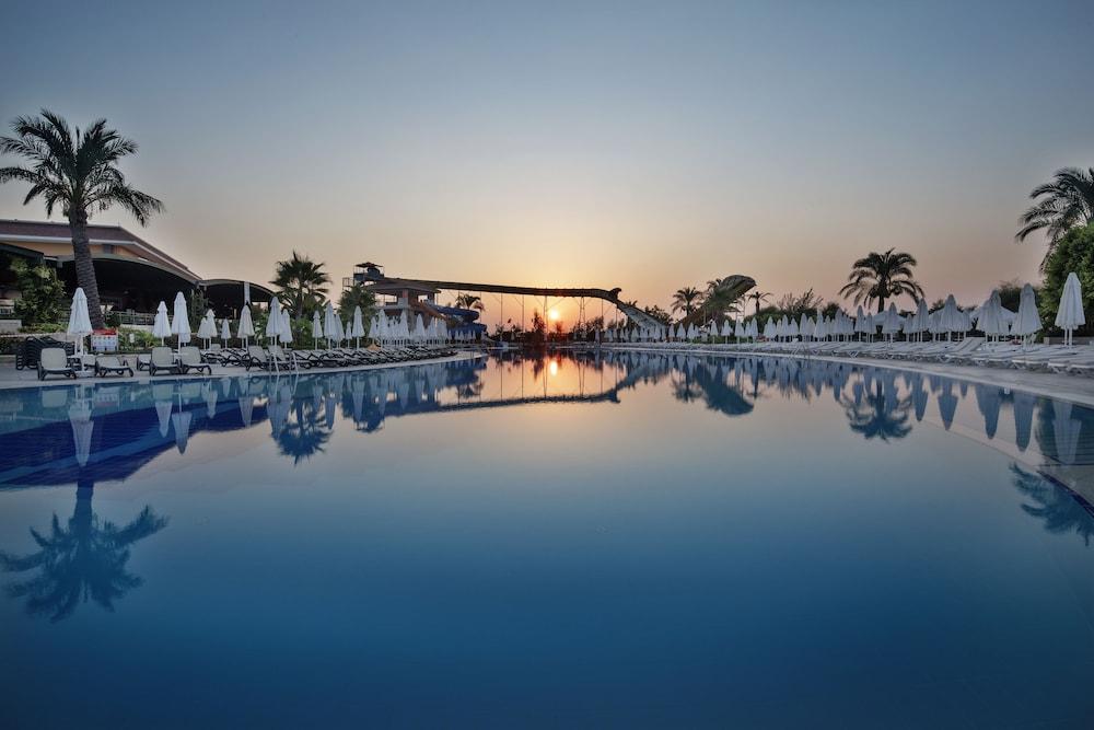 Crystal Paraiso Verde Resort&Spa Bogazkent Exterior foto